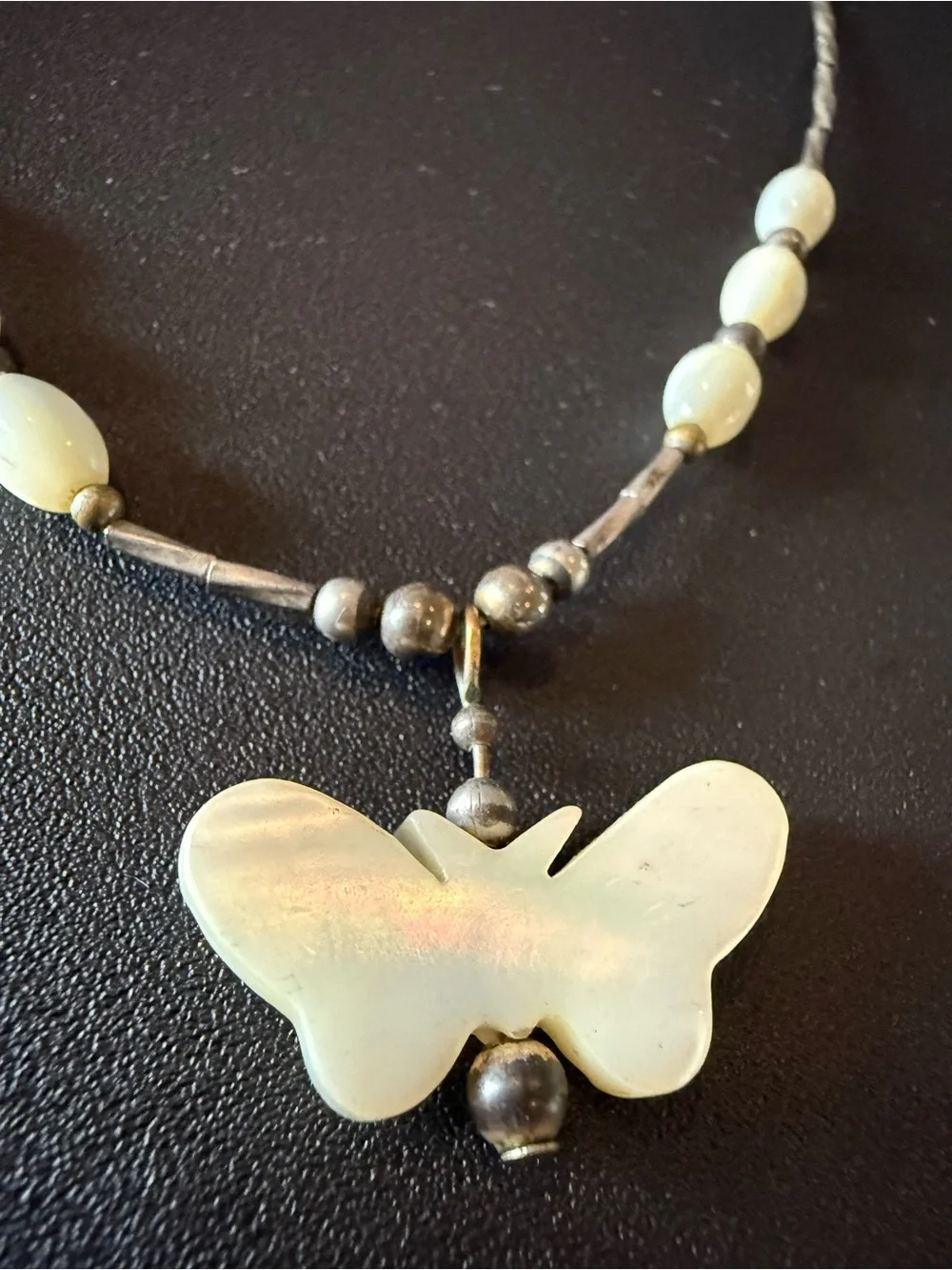 Vintage Mother of Pearl and Sterling Silver Necklace - Picture 3 of 3
